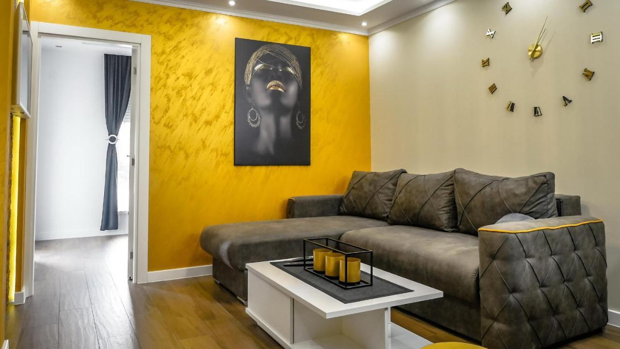 Apartment Delux 14 Subotica Esterno foto